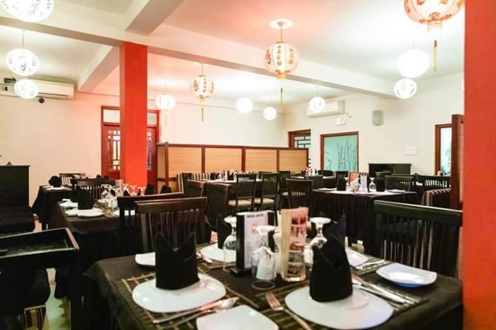 Chinese Lotus Luxapathiya - Shanghai Hotel Moratuwa Exterior foto